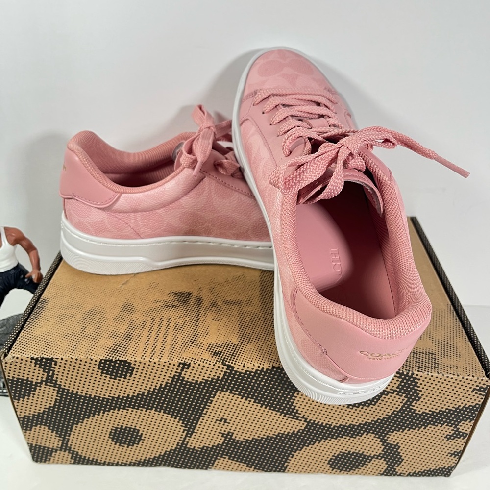 Coach High Line Sneaker Woman's Signature Canvas Powder Pink NWT - Picture 4 of 8
